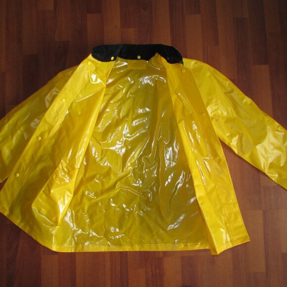 Rain Slicker Jacket and Overalls Set - Small - Picture 6 of 15